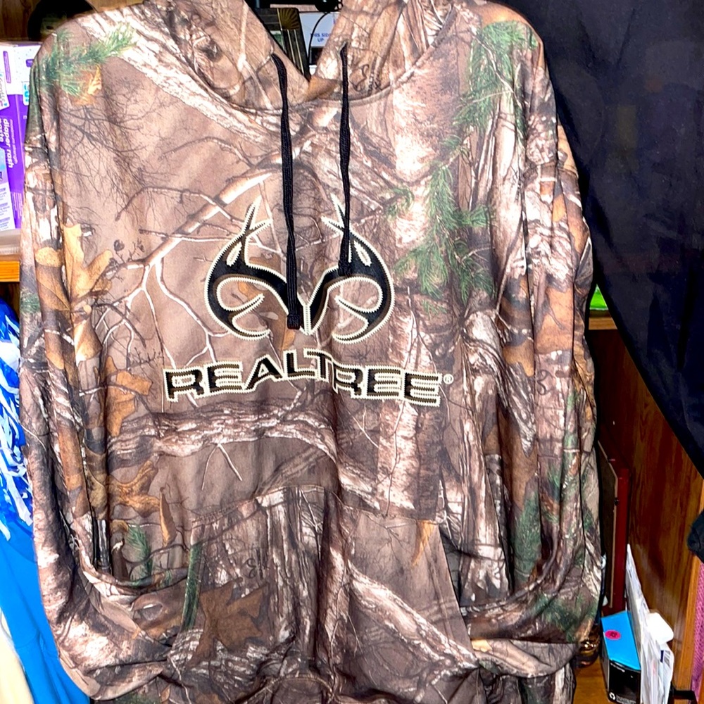 Looks brand new.. barely worn